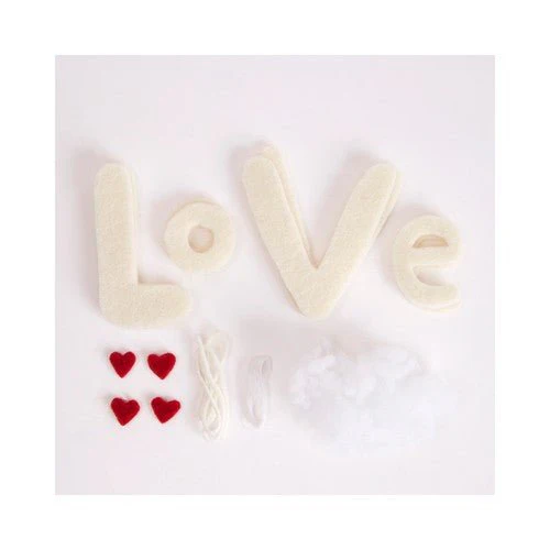 Love Hearts - Simply Make Needle Felting Kit - Image 2